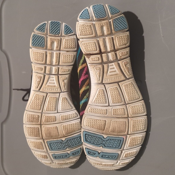 SKECHERS WOMEN'S FLEX APPEAL SOMETHING FUN LOW TOP TRAINERS - BLACK Discontinued - Picture 4 of 7